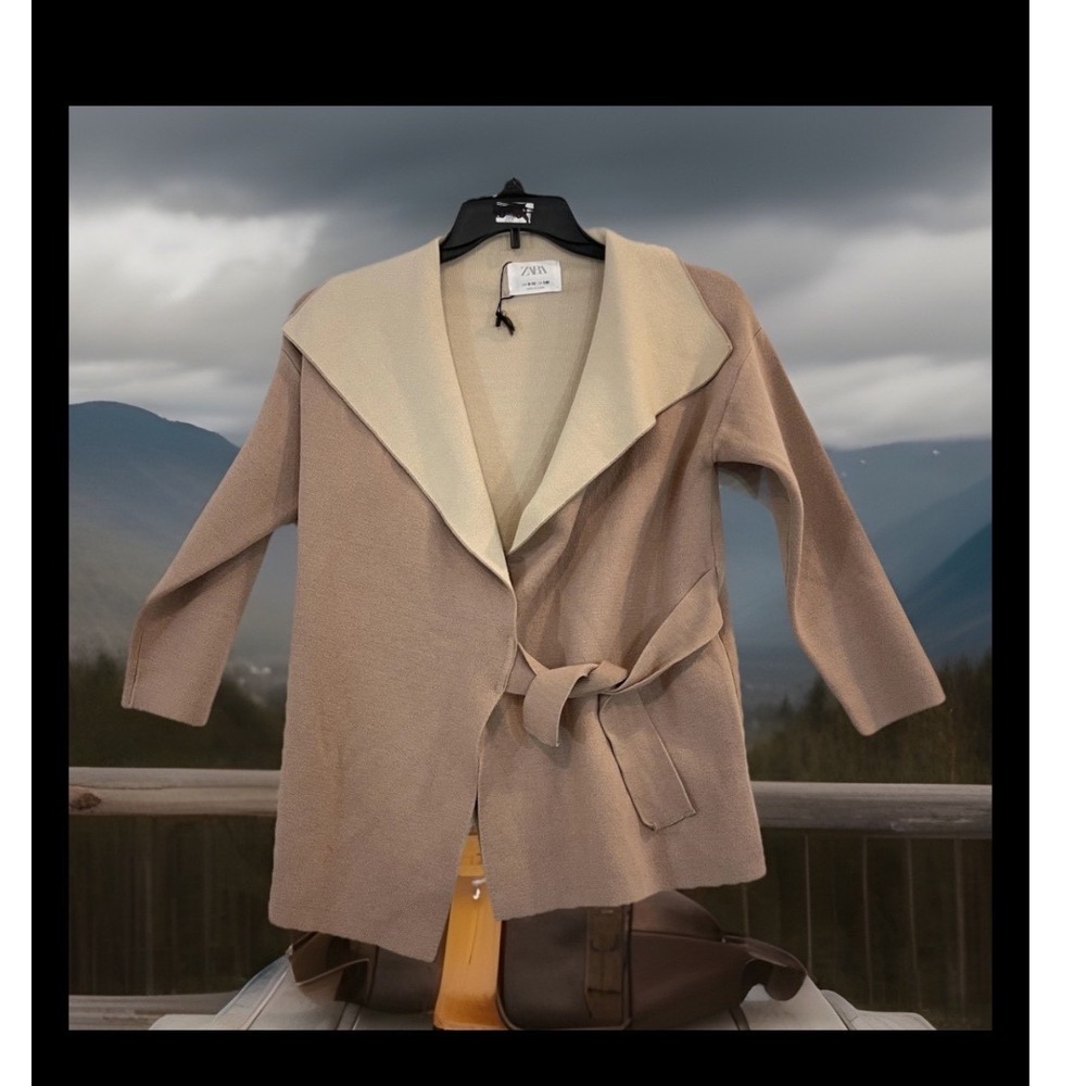 Zara Cardigan Sweater Girls 9-10 Beige Tan Belted Open Front Colorblock Knit